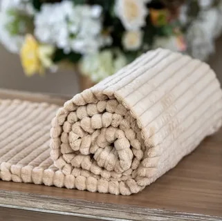 تصویر 1 از پتو مسافرتی حبه ای سبک برای سفر های طولانی